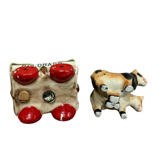 Vintage Victoria Ceramics Japan Cow Covered Wagon Salt Pepper Shaker Set - Picture 3 of 5